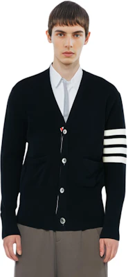 THOM BROWNE Sweter Rajut Cashmere V-Neck Strip Biru. MKC001A-00011-415 Details for THOM BROWNE Sweter Rajut Cashmere V-Neck Strip Biru. MKC001A-00011-415
