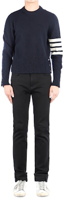 Suéter Azul de Lana Thom Browne con Rayas de Cuatro Barras. MKA093A-00278-415 Lookbook Suéter Azul de Lana Thom Browne con Rayas de Cuatro Barras. MKA093A-00278-415