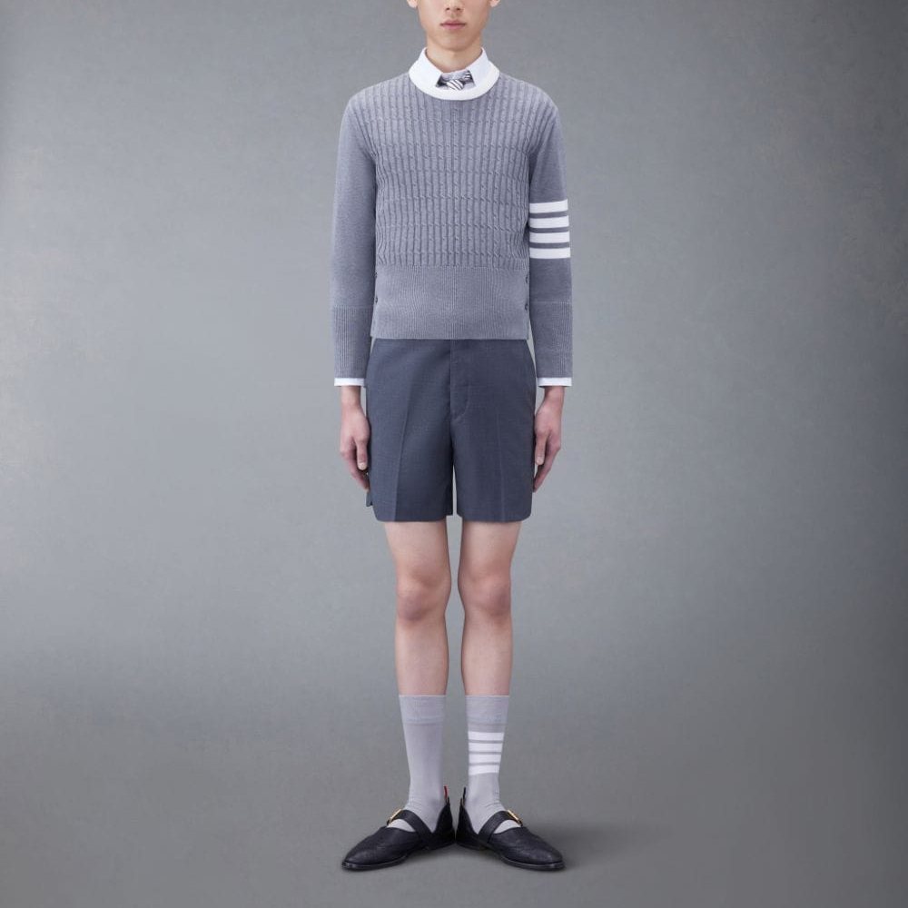 Lookbook Thom Browne Baju Sejuk Jalur Kasual Rajut Kelabu Muda. MKA497A-Y3014-055