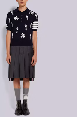 THOM BROWNE Four-Bar Striped Polo Shirt Lengan Pendek Wol-Blend. MKP067A-Y1002-415 Shop THOM BROWNE Four-Bar Striped Polo Shirt Lengan Pendek Wol-Blend. MKP067A-Y1002-415