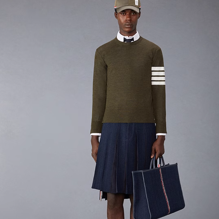 Thom Browne  FW24 Green Four-Bar Crewneck Knit Sweater Long Sleeve. MKA002A-Y1014-322 圖 5