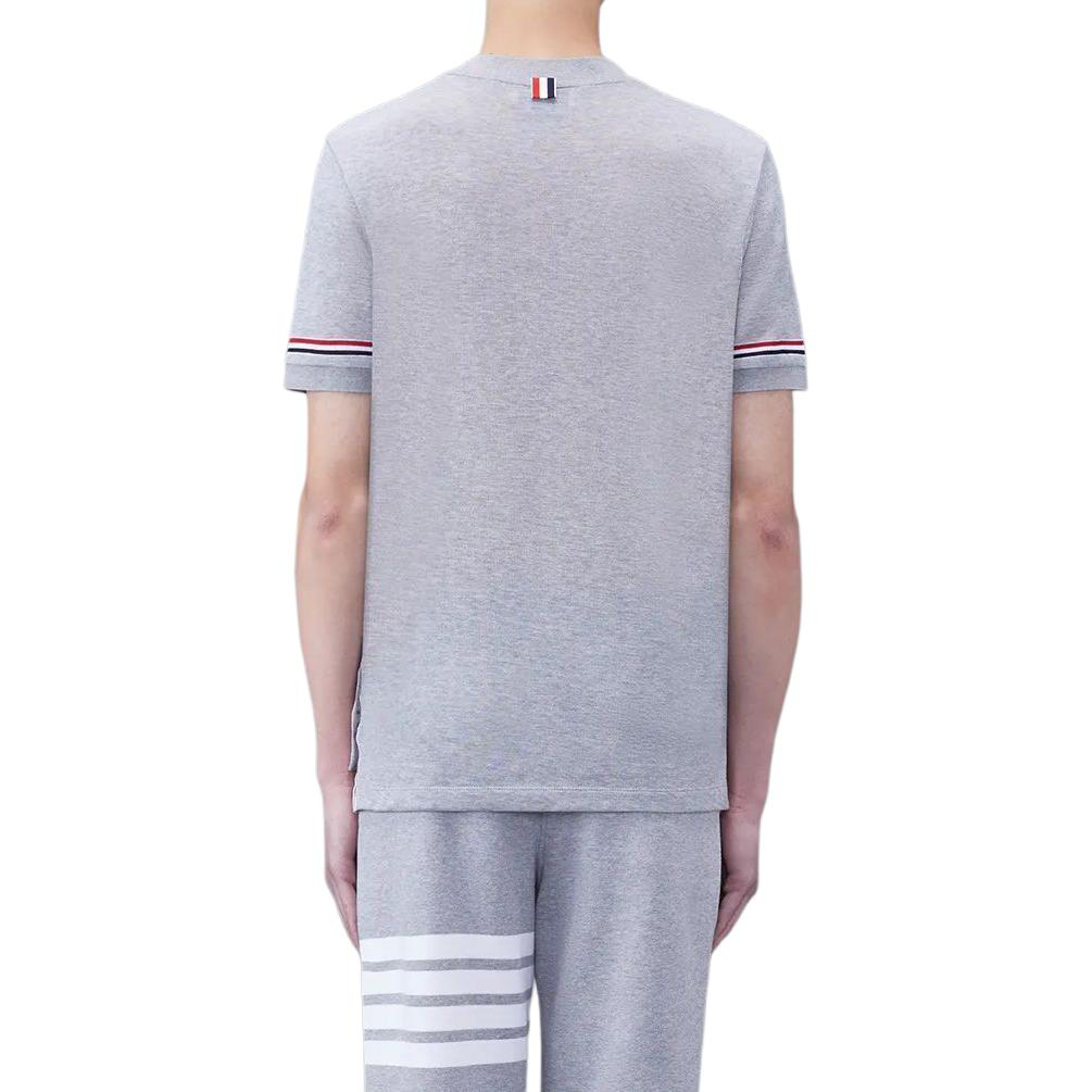 Thom Browne  Grey Crewneck T-Shirt with Sleeve Stripe Detail. MJS247A-J0129-035 圖 4