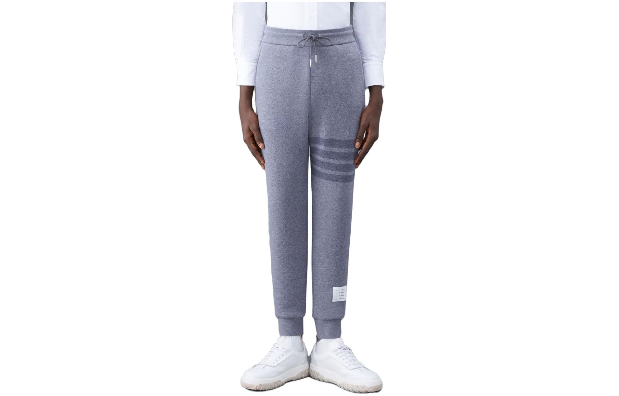 Order 톰브라운 그레이 미드라이즈 루즈핏 니트 스트레이트 스웨트팬츠. MJQ179AJ0088055