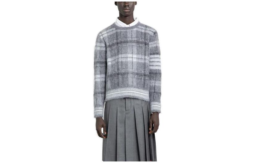 Thom Browne  Grey Plaid Crewneck Loose-Fit Sweater. MKA487F-Y8004-035 圖 2
