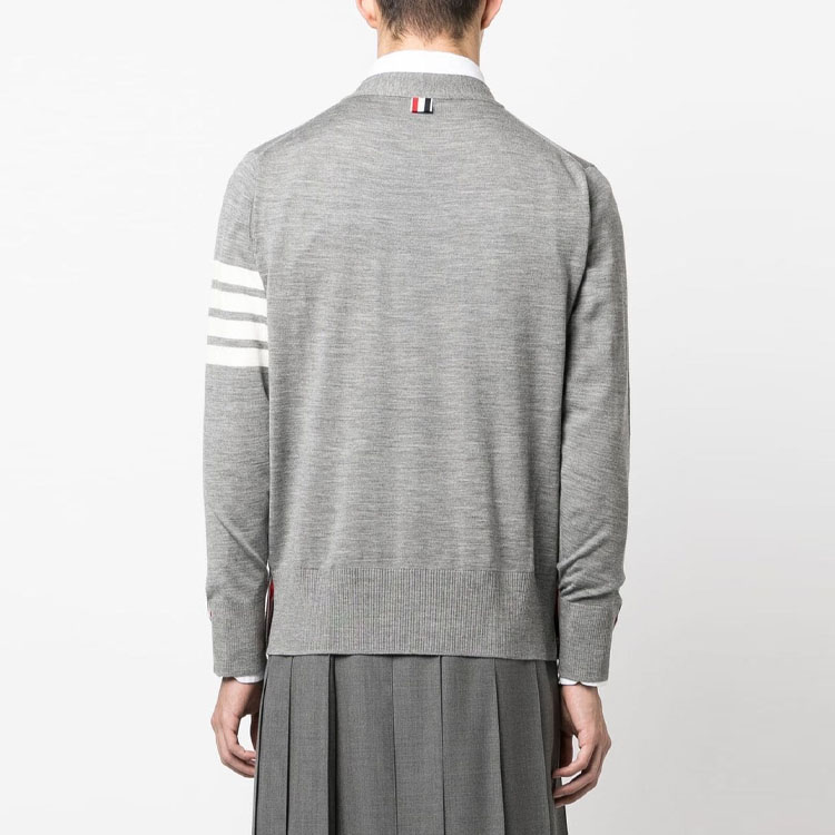 Shop Thom Browne 灰色羊毛開衫毛衣 4條杠條紋設計 MKC002AY1014-058