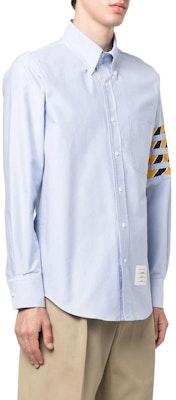 トムブラウン ライトブルーシャツ フォーバーストライプ ボタン留めシャツ MWL374C-F0114-480 Shop トムブラウン ライトブルーシャツ フォーバーストライプ ボタン留めシャツ MWL374C-F0114-480