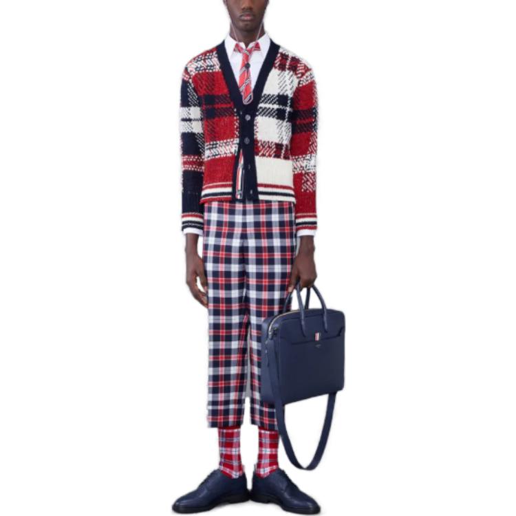 Lookbook Thom Browne  Loose Fit V-Neck Plaid Knit Sweater Red MKC431F-Y1506-960
