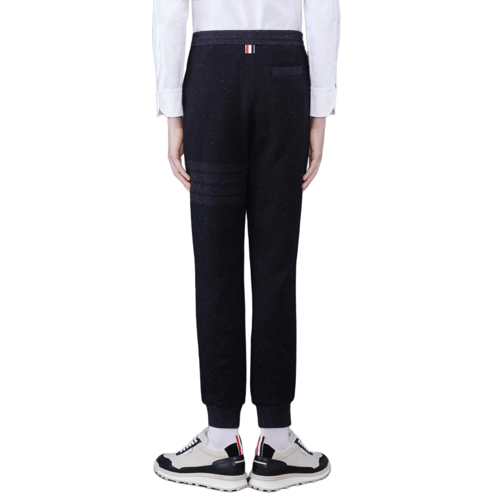 Lookbook Thom Browne 海軍藍四條紋直筒休閒長褲 MJQ199AJ0142001