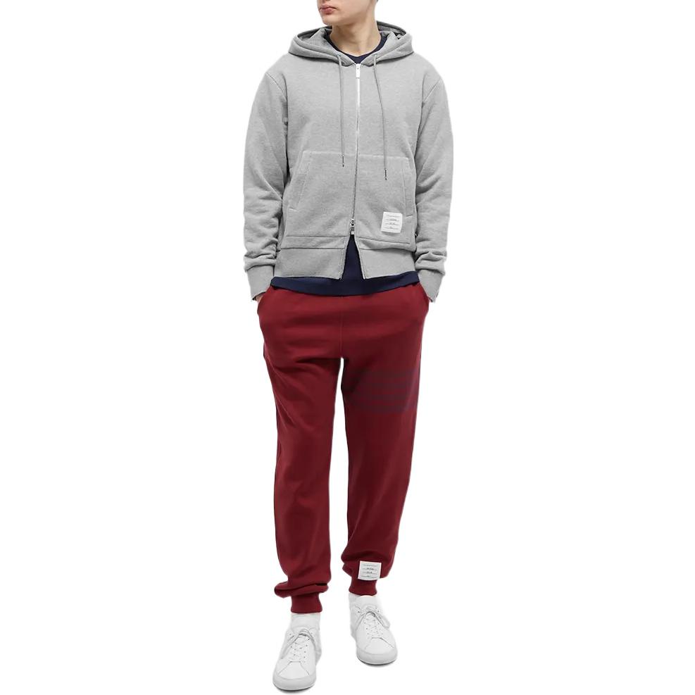 Lookbook THOM BROWNE Seluar Lariu Santai Corak Lace Merah. MJQ160A-J0051-601