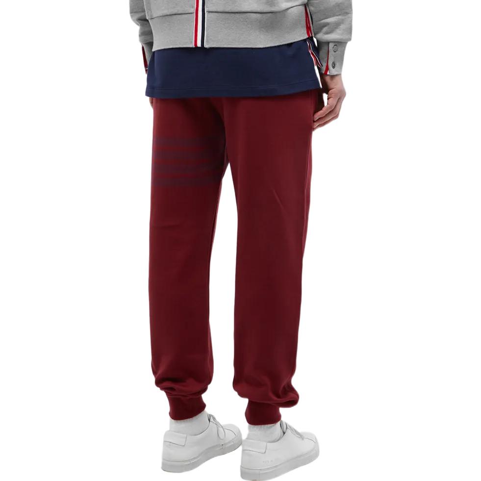 Purchase THOM BROWNE Seluar Lariu Santai Corak Lace Merah. MJQ160A-J0051-601