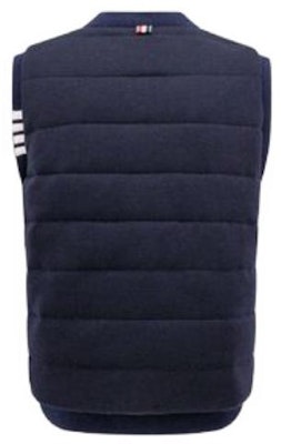 トムブラウン リバーシブル ストライプ ノースリーブ ベスト ネイビーブルー MKV073A-Y1029-415 Shop トムブラウン リバーシブル ストライプ ノースリーブ ベスト ネイビーブルー MKV073A-Y1029-415