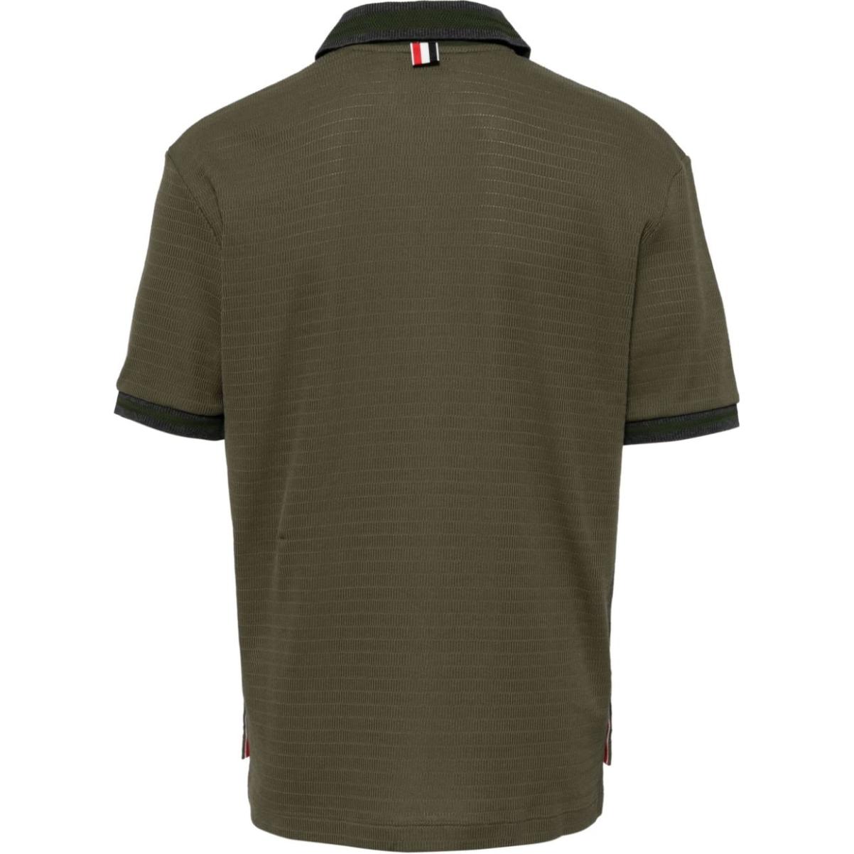 Thom Browne  Slim Fit Olive Green Polo Shirt with Spliced Design. MJP201A-J0153-320 圖 3