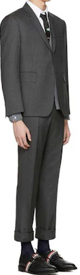 톰 브라운 솔리드 컬러 버튼 정장 세트 MSC001A-00626-025 Shop 톰 브라운 솔리드 컬러 버튼 정장 세트 MSC001A-00626-025