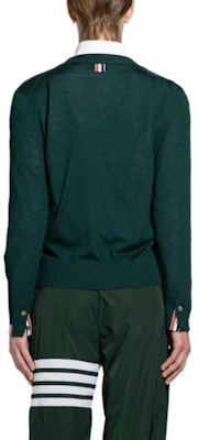 THOM BROWNE 純色V領修身款長袖針織衫開衫毛衣。 MKC489A-Y1014-310 Purchase THOM BROWNE 純色V領修身款長袖針織衫開衫毛衣。 MKC489A-Y1014-310