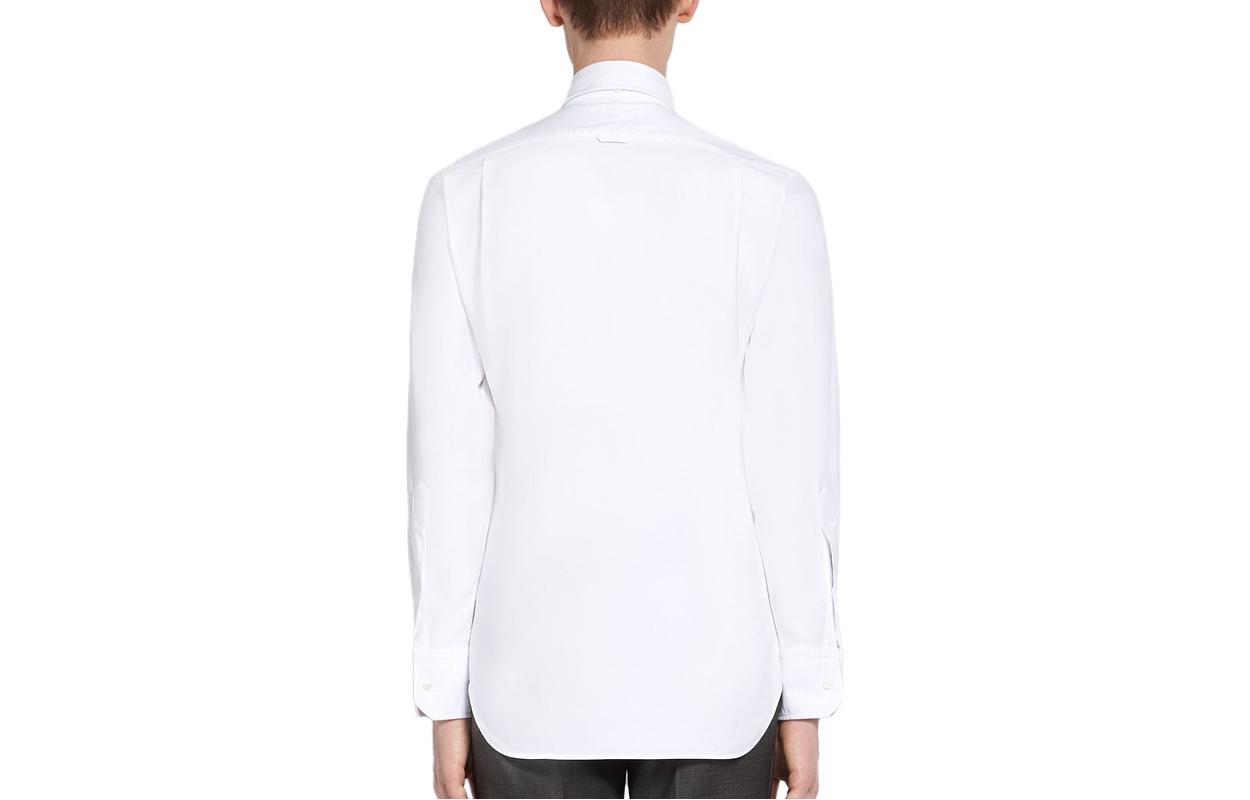 Lookbook THOM BROWNE Kemeja Putih Solid Single-Breasted Pria MWL001AF0313100
