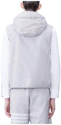 Thom Browne 條紋無袖連帽背心 - 灰色 MJV007A-F0517-055 Lookbook Thom Browne 條紋無袖連帽背心 - 灰色 MJV007A-F0517-055