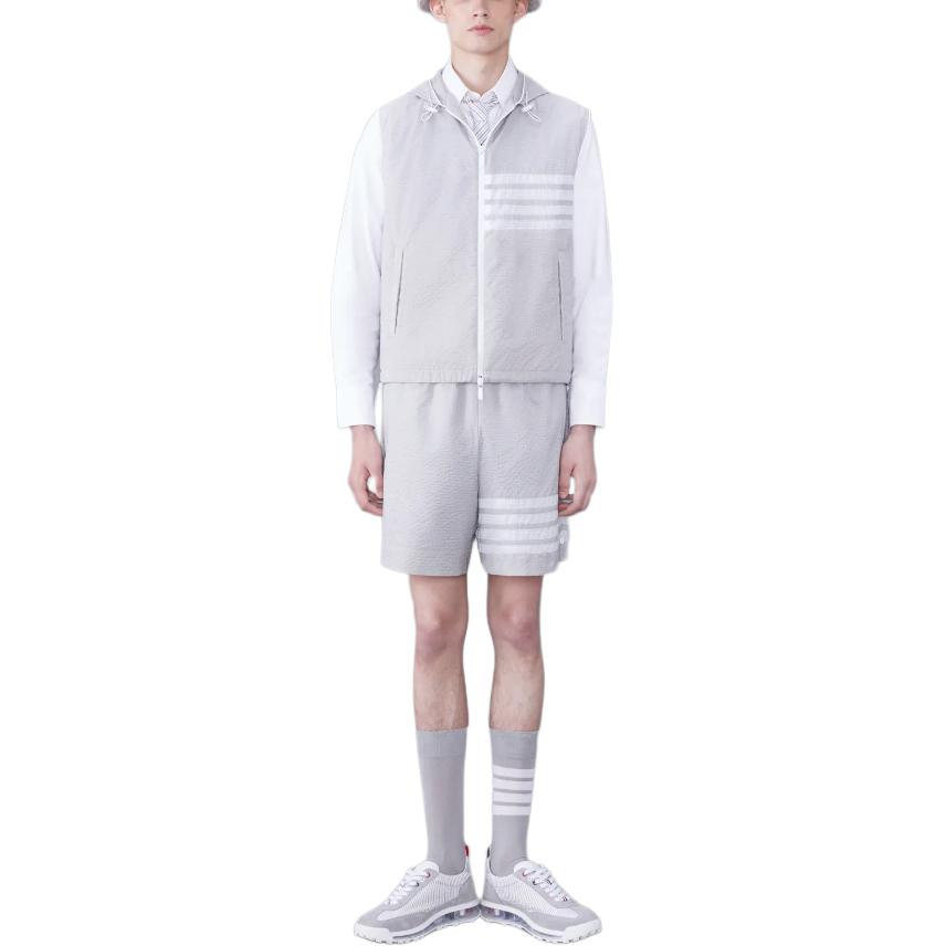 Shop Thom Browne 条纹无袖连帽背心 - 灰色 MJV007A-F0517-055