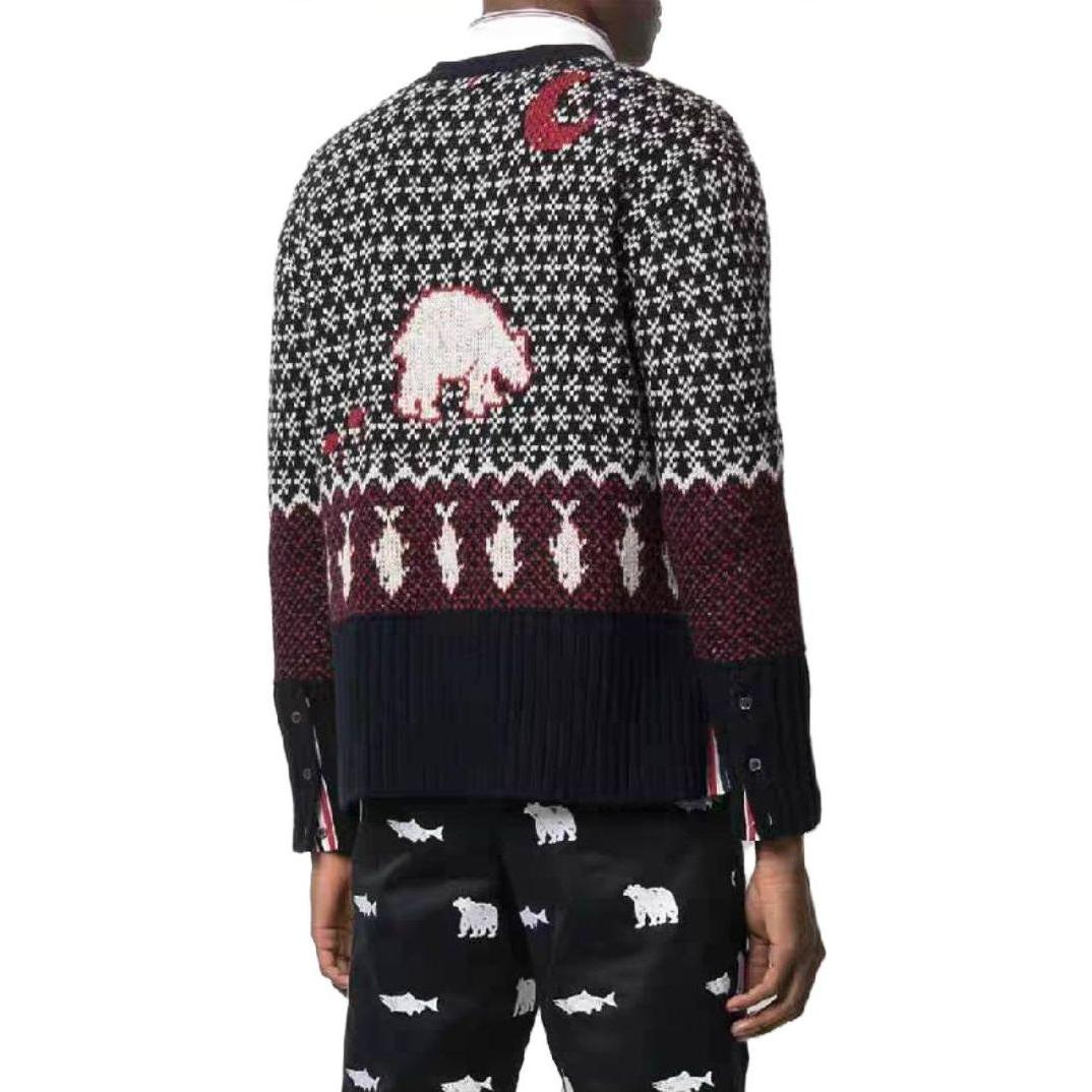 Shop THOM BROWNE Kardigan Rajut Pola Hewan V-Neck Tombol Multicolor. MKC349A-Y1502-960