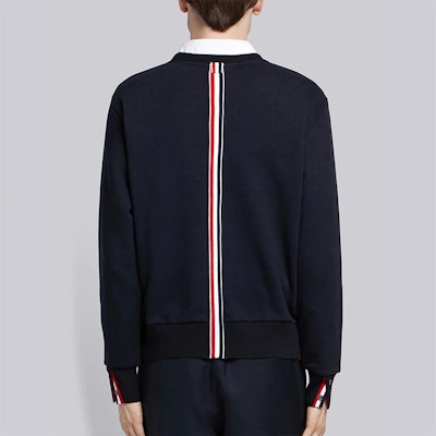 トムブラウン ブルーアイヴィーボーイクルーネックスウェットシャツ スリーストライプ MJT085A-03377-415 Purchase トムブラウン ブルーアイヴィーボーイクルーネックスウェットシャツ スリーストライプ MJT085A-03377-415