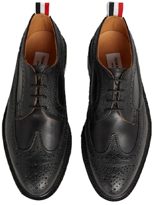 Thom Browne 黑色粒面皮革雕花鞋 MFD210A06257001 Lookbook Thom Browne 黑色粒面皮革雕花鞋 MFD210A06257001