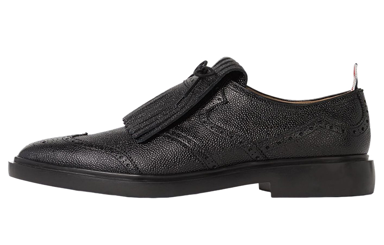Thom Browne Brogue 'Black Pebble Grain Tassel' MFD121A06257001