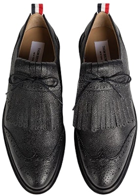 Thom Browne Brogue 'Black Pebble Grain Tassel' MFD121A06257001 Lookbook Thom Browne Brogue 'Black Pebble Grain Tassel' MFD121A06257001