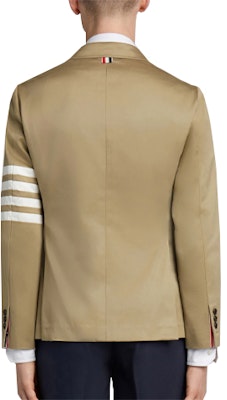 トムブラウン キャメル シングルボタン ストライプ ラペル ブレザー MJU490A-03788-275 Lookbook トムブラウン キャメル シングルボタン ストライプ ラペル ブレザー MJU490A-03788-275