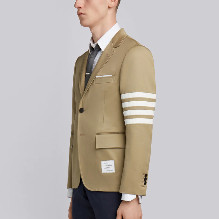 Shop Thom Browne Camel Blazer Kancing Tunggal dengan Lapel Garis-Garis. MJU490A-03788-275
