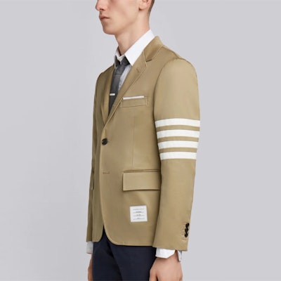 トムブラウン キャメル シングルボタン ストライプ ラペル ブレザー MJU490A-03788-275 Shop トムブラウン キャメル シングルボタン ストライプ ラペル ブレザー MJU490A-03788-275