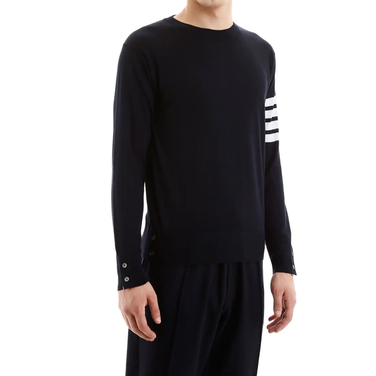 Shop Thom Browne 經典4條紋海軍藍毛衣 MKA002A-00014-415