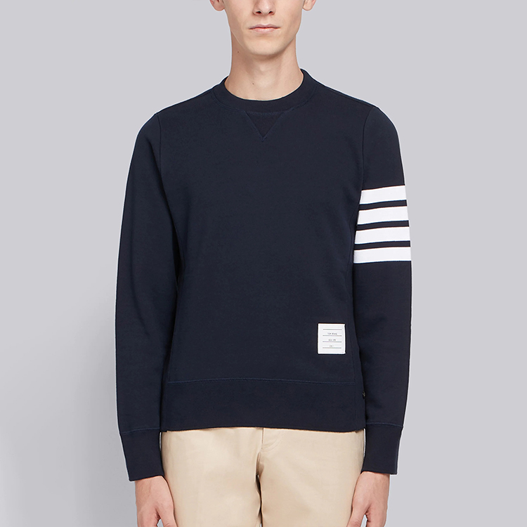 Lookbook トムブラウン クラシック 4ストライプ ロゴ プルオーバースウェットシャツ ネイビー MJT021L-00535-461