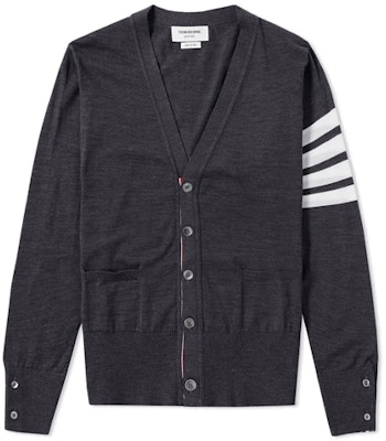 トムブラウン クラシック グレー 4ストライプ シングルブレスト セーター MKC002A-00014-022 Buy トムブラウン クラシック グレー 4ストライプ シングルブレスト セーター MKC002A-00014-022