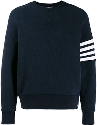 Thom Browne Sweatshirt Navy Klasik dengan Empat Garis - Musim Gugur. MJT205A-06452-415 Order Thom Browne Sweatshirt Navy Klasik dengan Empat Garis - Musim Gugur. MJT205A-06452-415