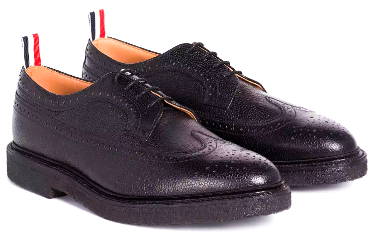 Lookbook Thom Browne Classic Pebble Grain Brogue 'Hitam' MFD002B00198001