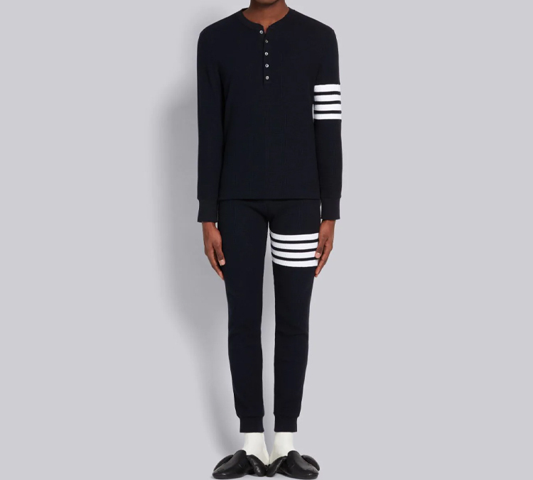 Sizing トムブラウン コンパクトワッフル 4バー ロングジョンズ ネイビーブルー 秋冬パンツ MJB012A-05802-415