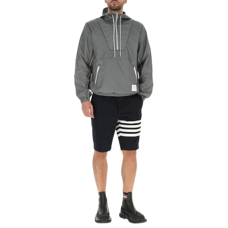 Shop THOM BROWNE FW21 Celana Pendek Kasual Katun 4-Bar Hitam Edisi Musim Panas MTU290E-07738-415