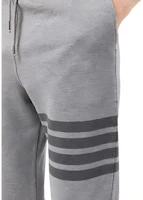 Cheap THOM BROWNE FW21 灰色經典四道橫條紋棉質針織運動長褲 MJQ008-A0691-035