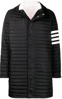 Chaqueta Negra con Capucha Thom Browne FW21 y Rayas Four-Bar. MOD013X-05411-001 Buy Chaqueta Negra con Capucha Thom Browne FW21 y Rayas Four-Bar. MOD013X-05411-001