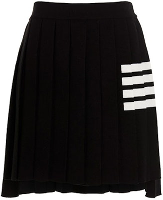 Falda Negra Plisada Thom Browne FW21 con Cuatro Rayas - Estilo Preppy. FKK090A-Y1002-001 Order Falda Negra Plisada Thom Browne FW21 con Cuatro Rayas - Estilo Preppy. FKK090A-Y1002-001