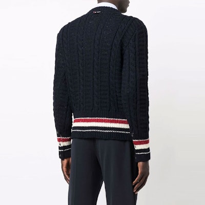 THOM BROWNE FW21 ケーブルニット ストライプ ウール プルオーバー セーター ブルー MKA369A-Y1502-415 Shop THOM BROWNE FW21 ケーブルニット ストライプ ウール プルオーバー セーター ブルー MKA369A-Y1502-415
