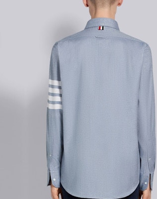 THOM BROWNE FW21 Camisa Clásica de Manga Larga Cuatro Rayas Azul Claro MWL272A-05245-480 Lookbook THOM BROWNE FW21 Camisa Clásica de Manga Larga Cuatro Rayas Azul Claro MWL272A-05245-480