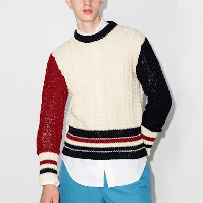 톰 브라운 FW21 컬러블록 케이블 니트 울 스웨터 남성 크루넥 화이트 MKA369F-Y1502-960 Lookbook 톰 브라운 FW21 컬러블록 케이블 니트 울 스웨터 남성 크루넥 화이트 MKA369F-Y1502-960