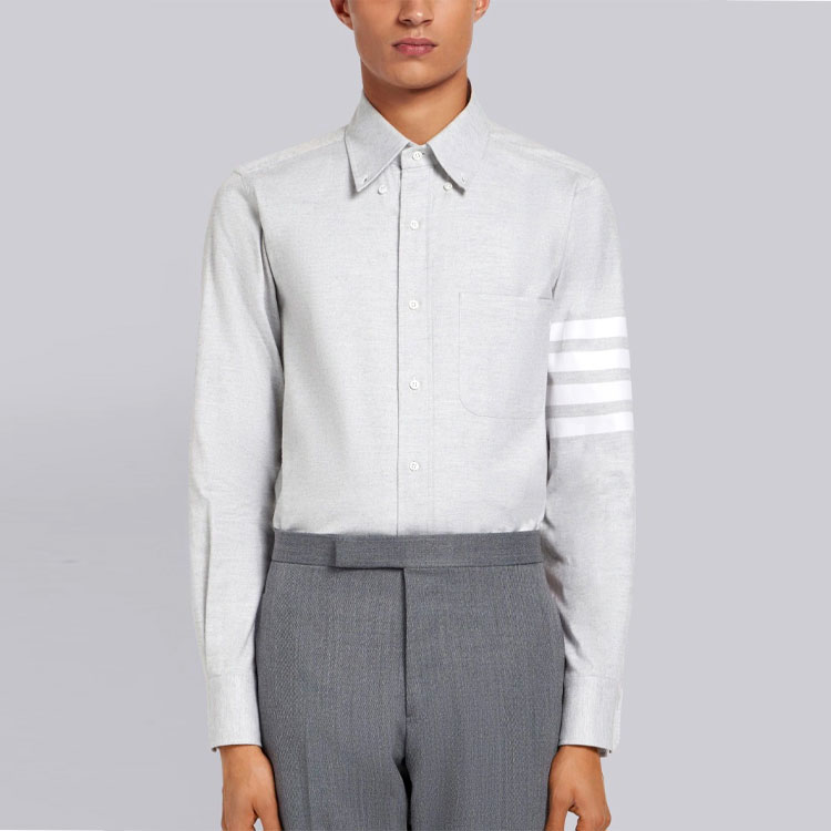 Shop 톰 브라운 FW21 라이트 그레이 클래식 4-바 스트라이프 긴팔 셔츠 MWL272A-05245-035