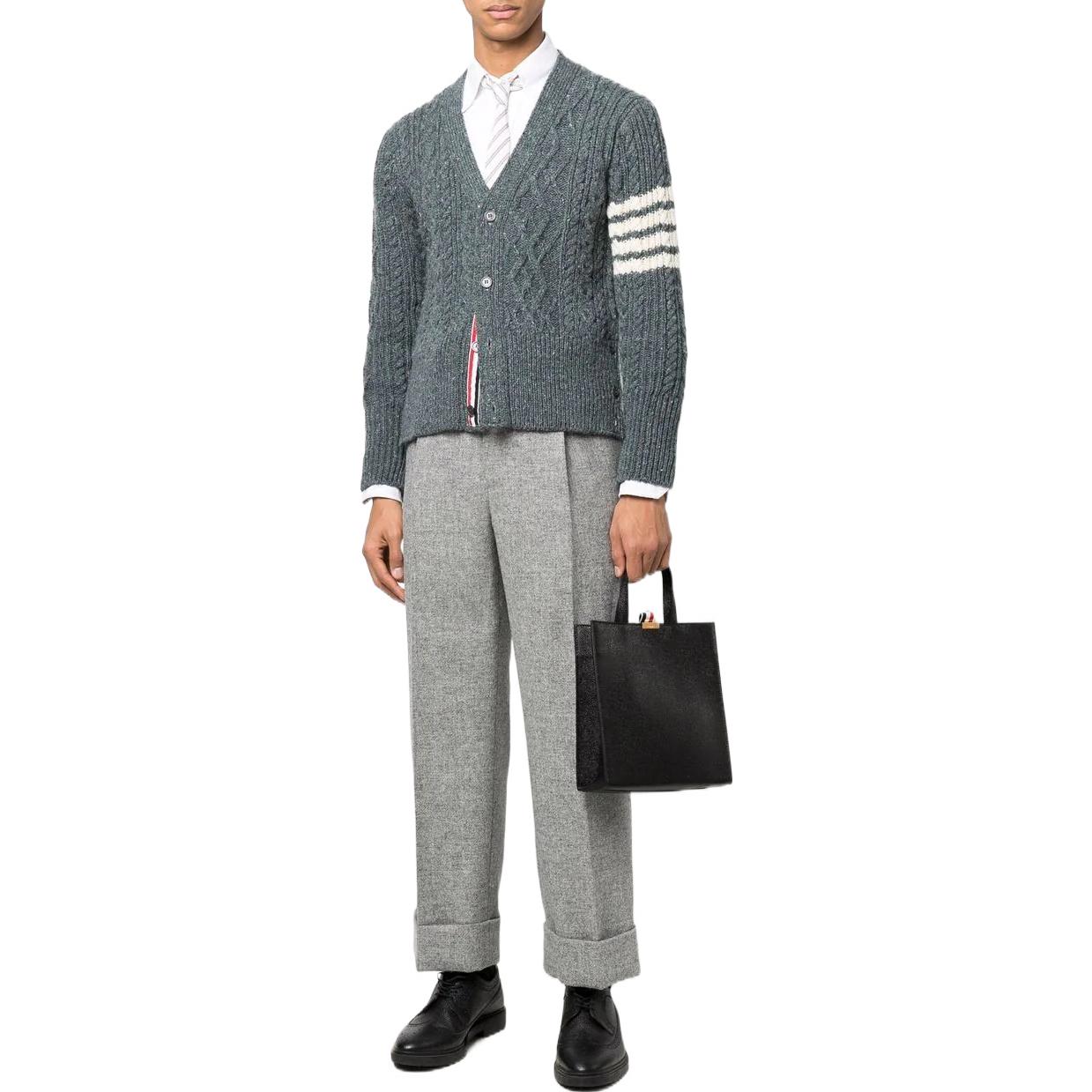 THOM BROWNE FW22  Classic Four-Bar Wool Cardigan Sweater Blue. MKC409A-Y1506-420 圖 3