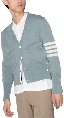 Thom Browne FW22 Four-Bar V-Neck Wool Sweater in Blue. MKC353A-Y1026-450 Shop Thom Browne FW22 Four-Bar V-Neck Wool Sweater in Blue. MKC353A-Y1026-450