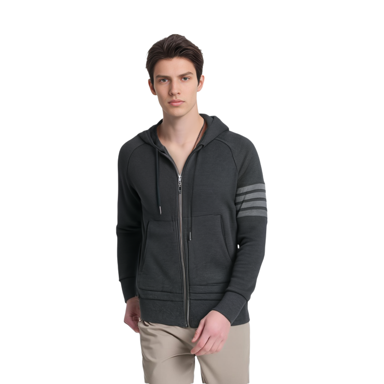 Sizing THOM BROWNE FW22 Hoodie Abu-Abu dengan Four-Bar Stripes Klasik. MJT204A-06452-015