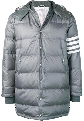 THOM BROWNE FW22 Grey Loose-Fit Straight Coat with Hood. MOD041X-05411-035 Order THOM BROWNE FW22 Grey Loose-Fit Straight Coat with Hood. MOD041X-05411-035