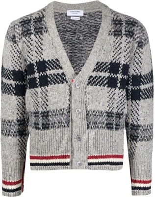 톰 브라운 FW22 그레이 모헤어 브이넥 체크 니트 스트라이프 스웨터. MKC431A-Y1506-035 Order 톰 브라운 FW22 그레이 모헤어 브이넥 체크 니트 스트라이프 스웨터. MKC431A-Y1506-035