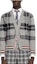 Lookbook 톰 브라운 FW22 그레이 모헤어 브이넥 체크 니트 스트라이프 스웨터. MKC431A-Y1506-035