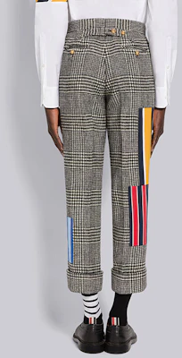 THOM BROWNE FW22 Celana Kotak-Kotak Hitam/Putih Model Lurus. MTC186A-F0108-980 Shop THOM BROWNE FW22 Celana Kotak-Kotak Hitam/Putih Model Lurus. MTC186A-F0108-980
